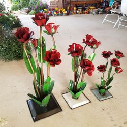 Metal Roses Set (Yard Art)
