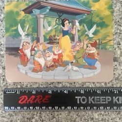 VINTAGE SNOW WHITE POSTCARD