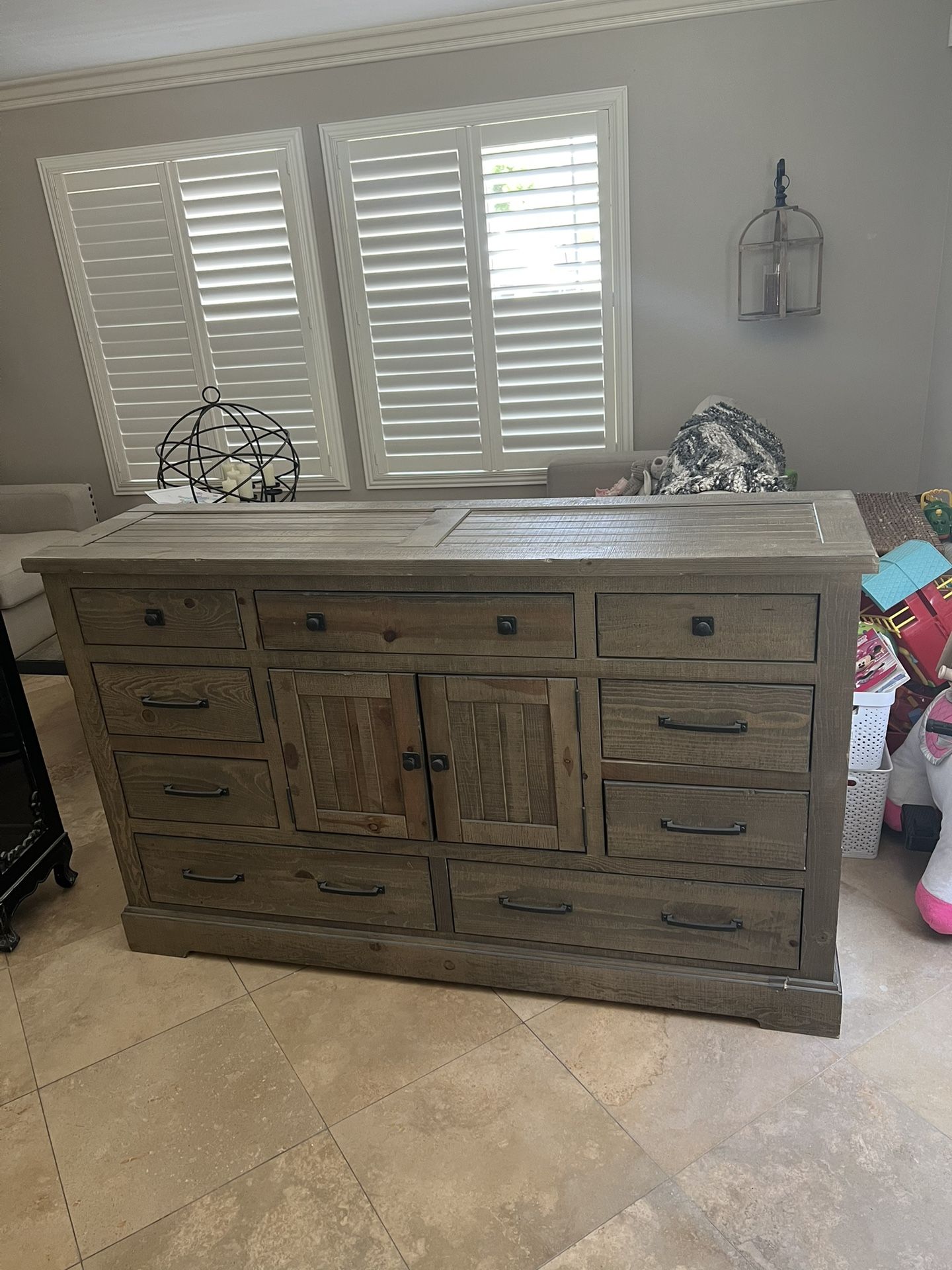 Wood Dresser