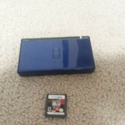 Blue Nintendo DS Lite With Game