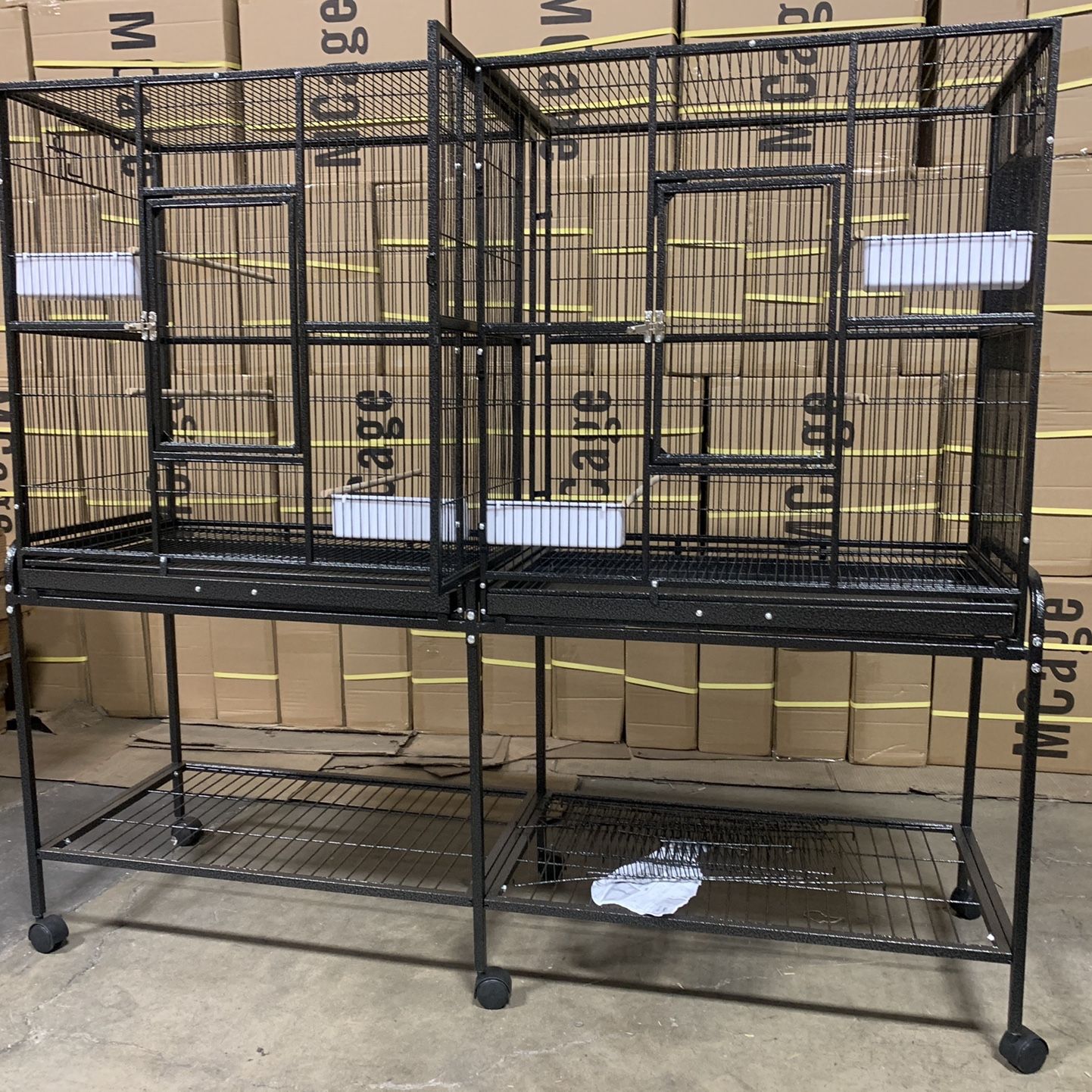 Extra Large Double Flight Birds Cage With Center Divider With Stand