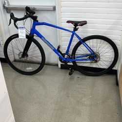 MONGOOSE Guide Bike