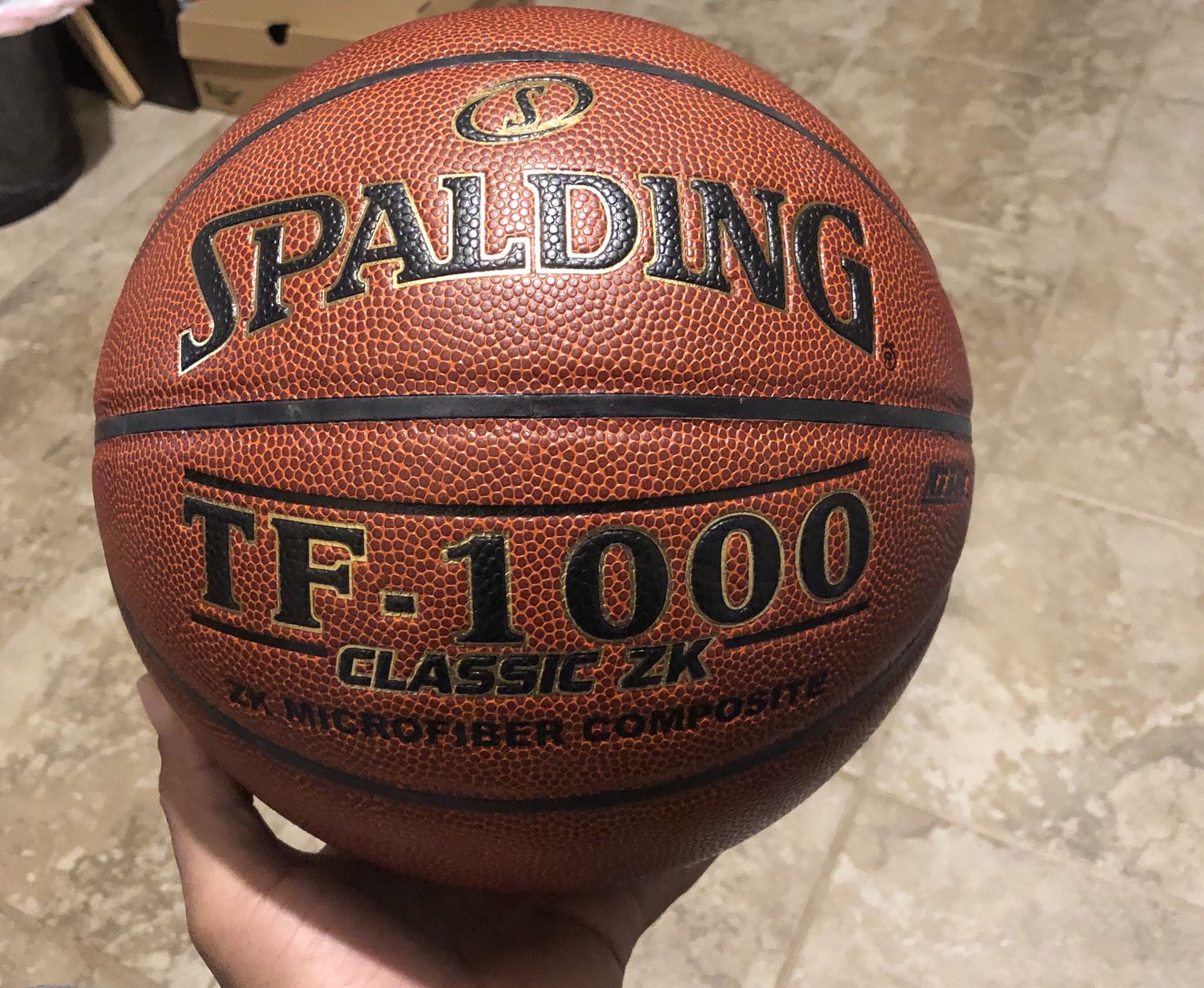 TF 1000 Basketball