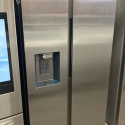 NEW Samsung Refrigerator 