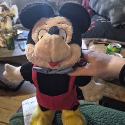 VINTAGE DISNEY COLLECTIBLE MICKEY MOUSE "LITTLE BOPPER'S" DANCING TOY/PLUSH DOLL, IN VERY GOOD CONDITION! (1980's) 