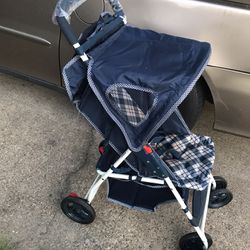 Like New Nice Fold Up Lightweight Stroller With Canopy Only $20 Firm