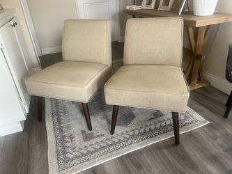 Accent Chairs