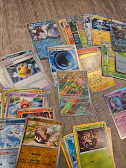 Pokemon mixed card lot