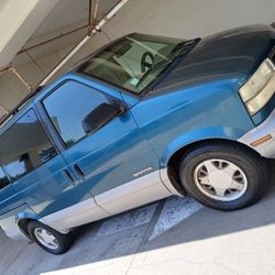 2000 GMC Safari