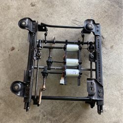 Adjuster  Position  Seat