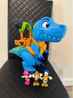 Toddler Mickey Mouse Dinosaur Toy with Sounds & Minnie/Donald figurines