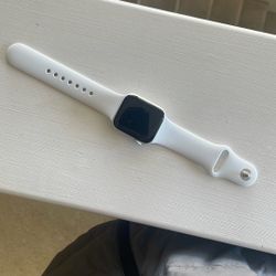 Apple Watch Series 5 40mm 