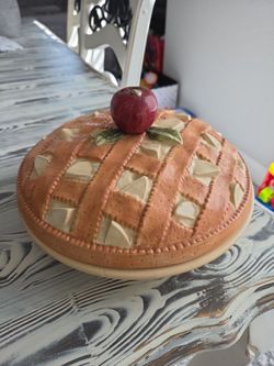 Pie Holder