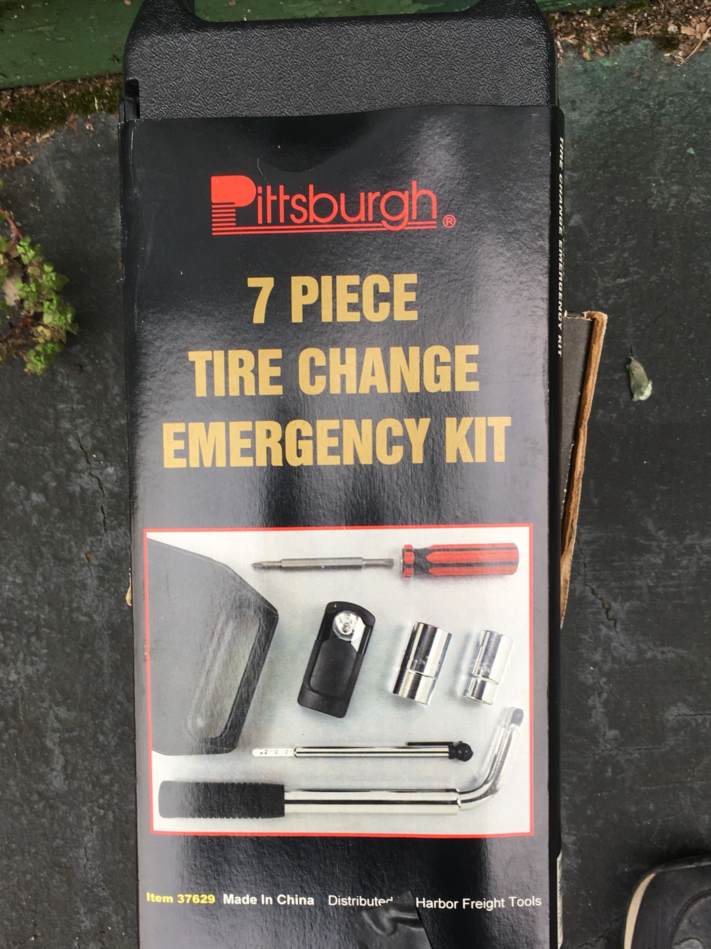 7 pc tire change kit w extendible lug wrench New unused