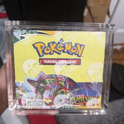 Evolving Skies Booster Box