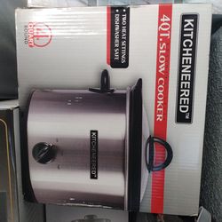 Kitcheneered 4 Quart Slow Cooker