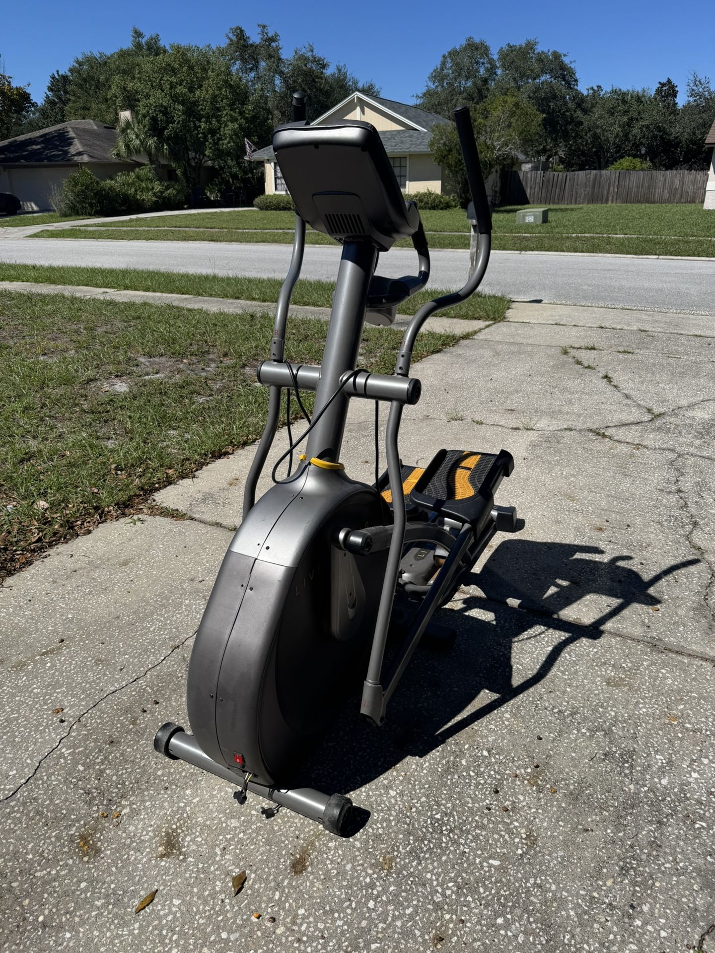 FREE Elliptical 