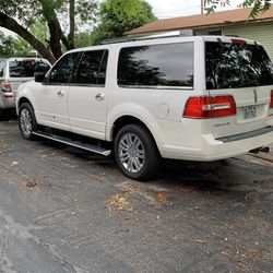 2010 Lincoln Navigator
