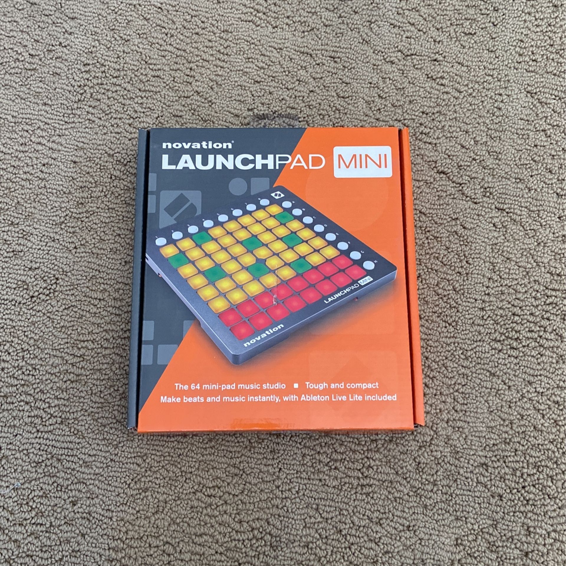 Novation Launchpad Mini