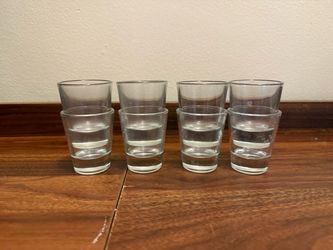 Set of 8 Clear Glass Shot Glasses 1oz