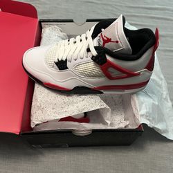 Jordan Retro 4