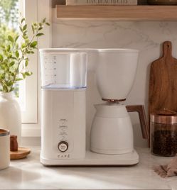 Café Specialty 10-Cup Smart Drip Coffee Maker | Matte White & Copper | Thermal Carafe