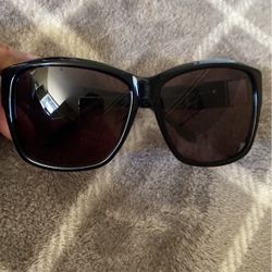 SWAROVSKI SUNGLASES USED GOOD CONDITION