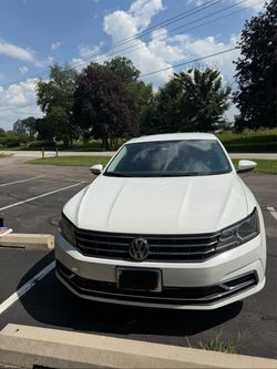 Volkswagen Passat Sedan White