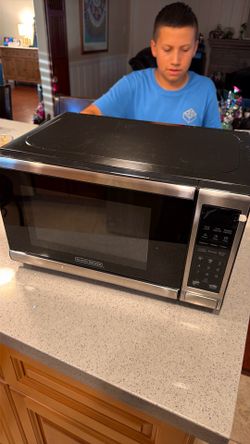 Black and Decker 700W Microwave