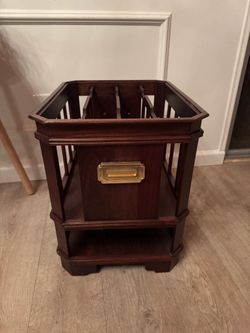 Vinyl / book storage