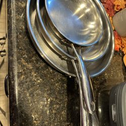 Cusinant pans slightly used $50