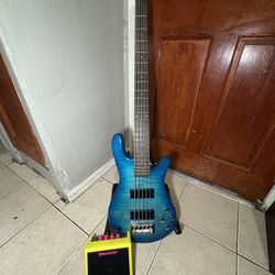Spector Legend 5 Bass With Mini Amp And Stand 