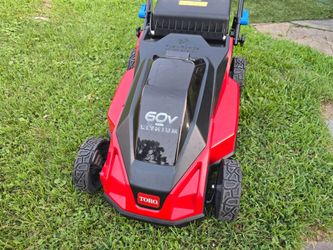 Toro STRIPE 60V self-propelled mower NEW