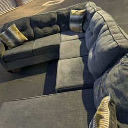 Really Nice Sectional Couch Three Pieces