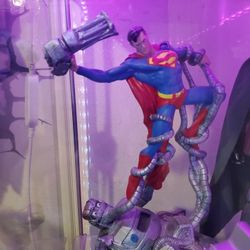 Superman vs Machine 12" Cold Cast Porcelain Statue from 1998 