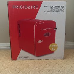 Frigidaire Mini Retro Beverage Refrigerator 
