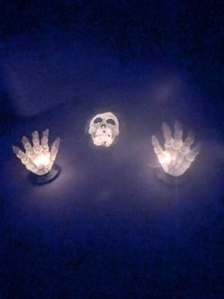 Halloween Skeleton Ground Breaker Decoration Set