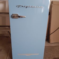 Frigidaire Mini Fridge And Little Freezer
