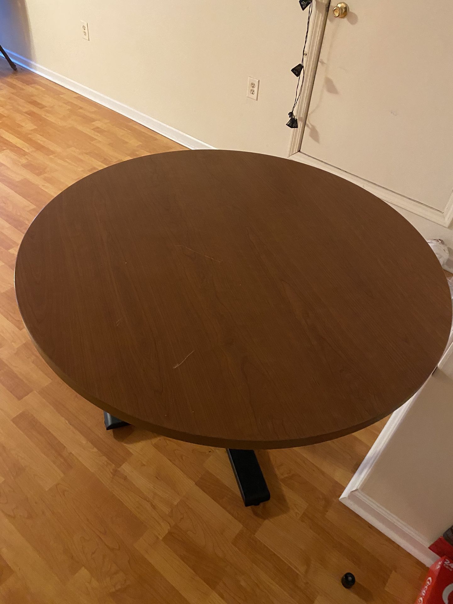 Round Dining Table