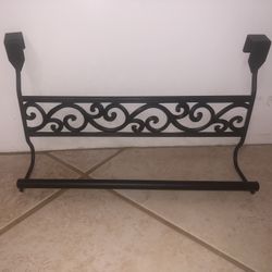 2 Over The Cabinet Door Towel Bars