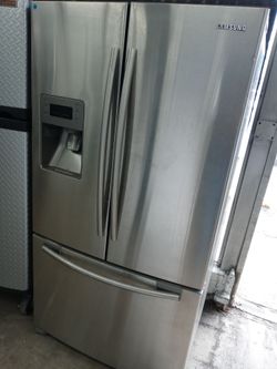 Samsung stainless steel french door refrigerator - Free delivery