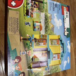 Brand New unopened Lego  Friends 41724 Paisley’s House 185 Pieces