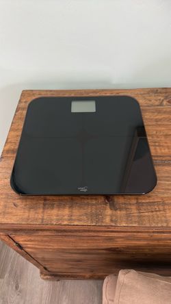 Smart Weigh Digital Memory Bathroom Scale – 440 lb Capacity – $10