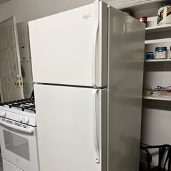 Whirlpool Refrigerator 