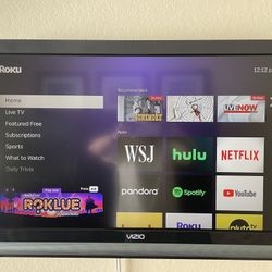Visio 37” TV w/remote & Wall Mount