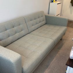 Selling a Great Condition sofa (Gently Used)