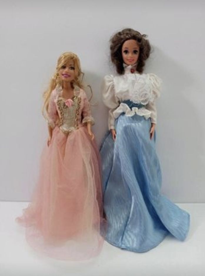 Unique Barbie Doll Set 