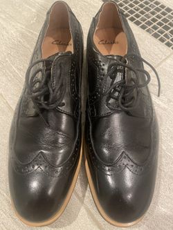 Clarks men leather Shoes (size 10.5）