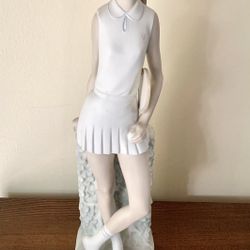 Lladro Tennis Girl #4798 Porcelain Signed 