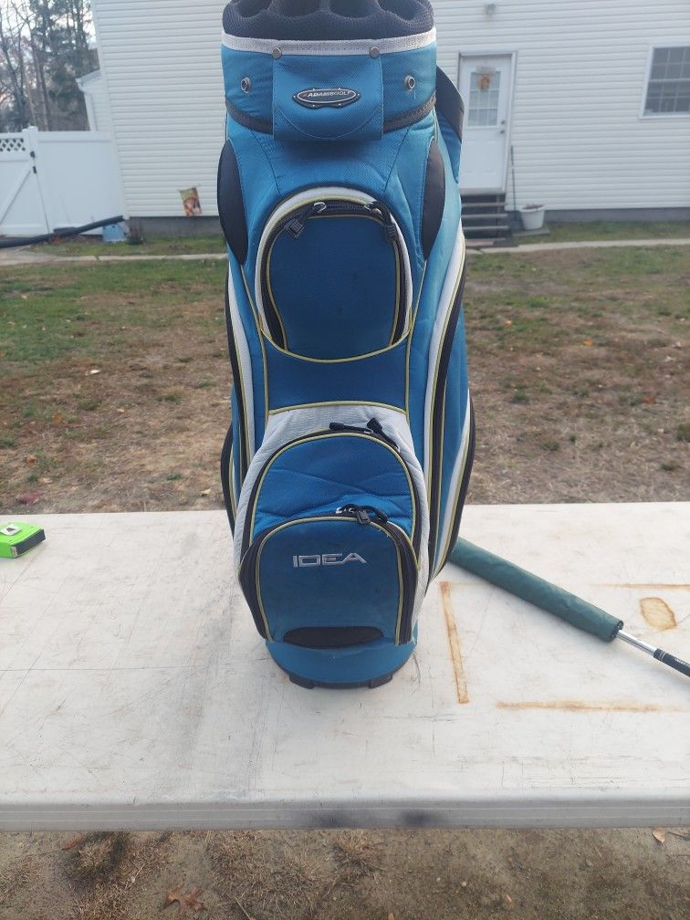 Nice golf bag.